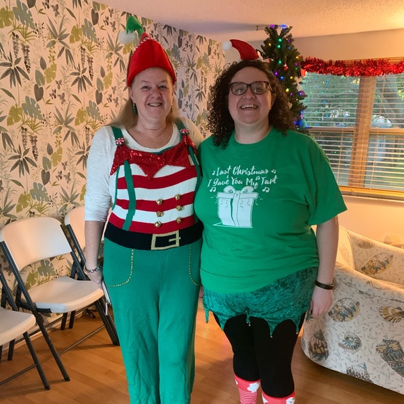 Meet your Posh Ambassador, Kristin - Picture 4 of 4